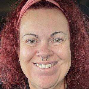 Meet your Posher, April